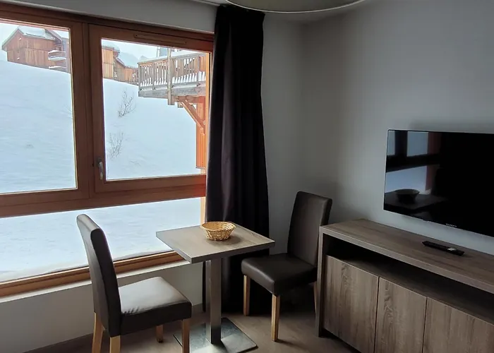 Prázdninový areál Odalys Front De Neige 4*