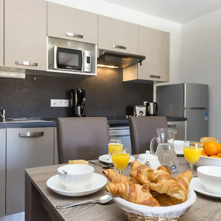 Odalys Front De Neige 4*